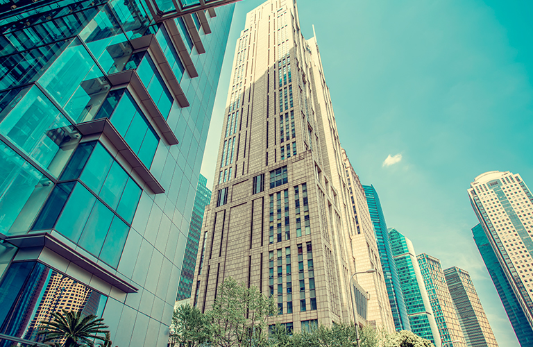 مشروع تطوير عقارات تجارية للإيجار في المناطق الحيوية